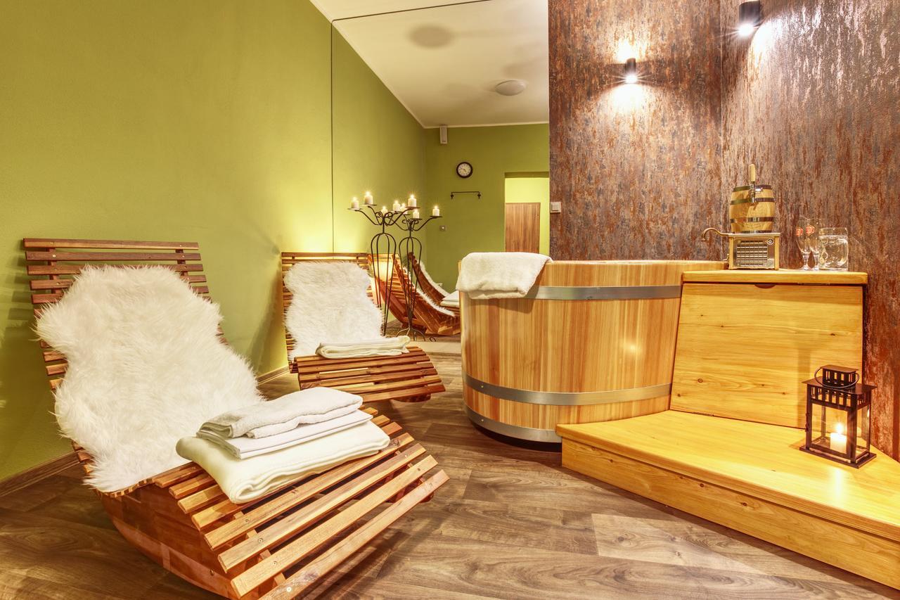 Kyjovsky Pivovar - Hotel, Restaurace, Pivni Lazne Bagian luar foto