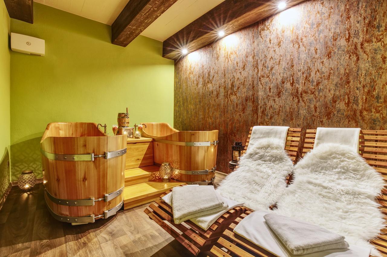 Kyjovsky Pivovar - Hotel, Restaurace, Pivni Lazne Bagian luar foto