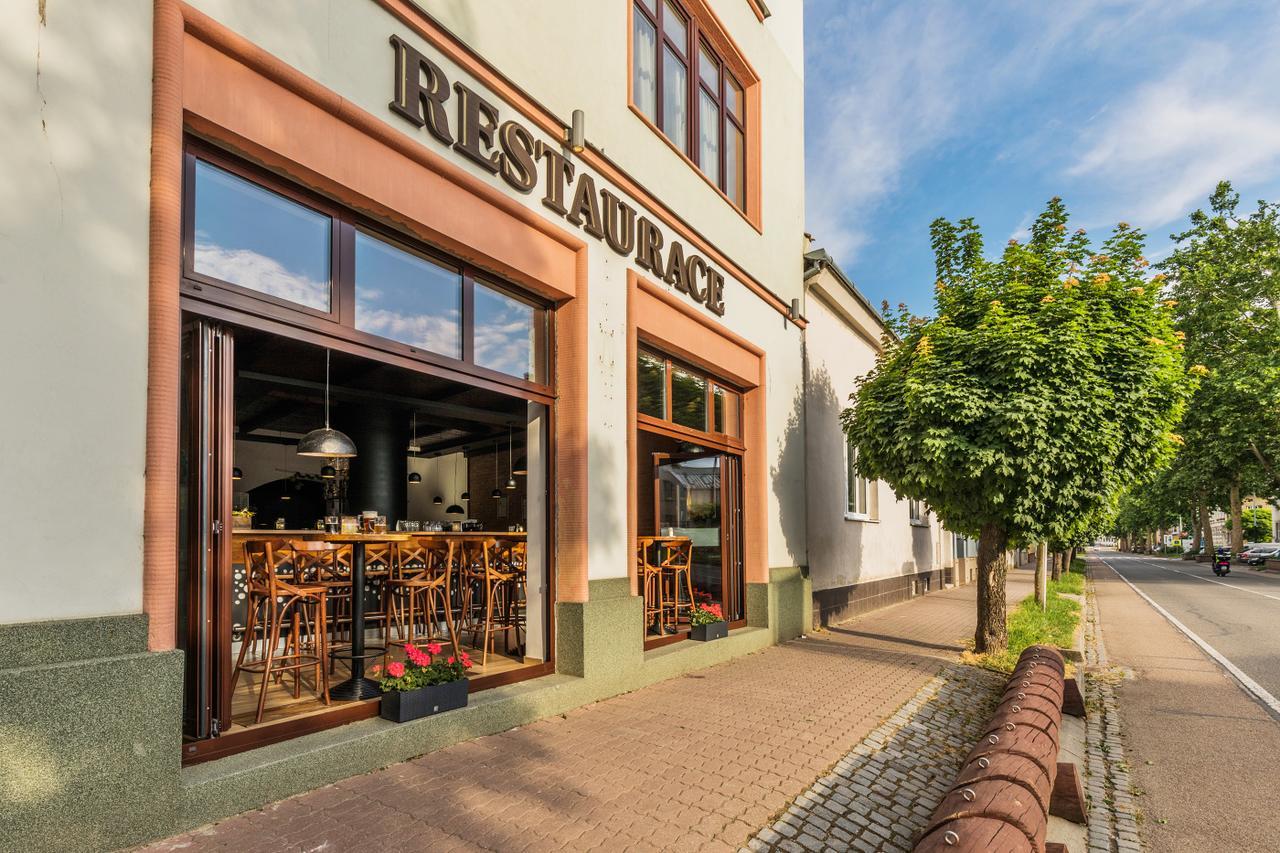 Kyjovsky Pivovar - Hotel, Restaurace, Pivni Lazne Bagian luar foto